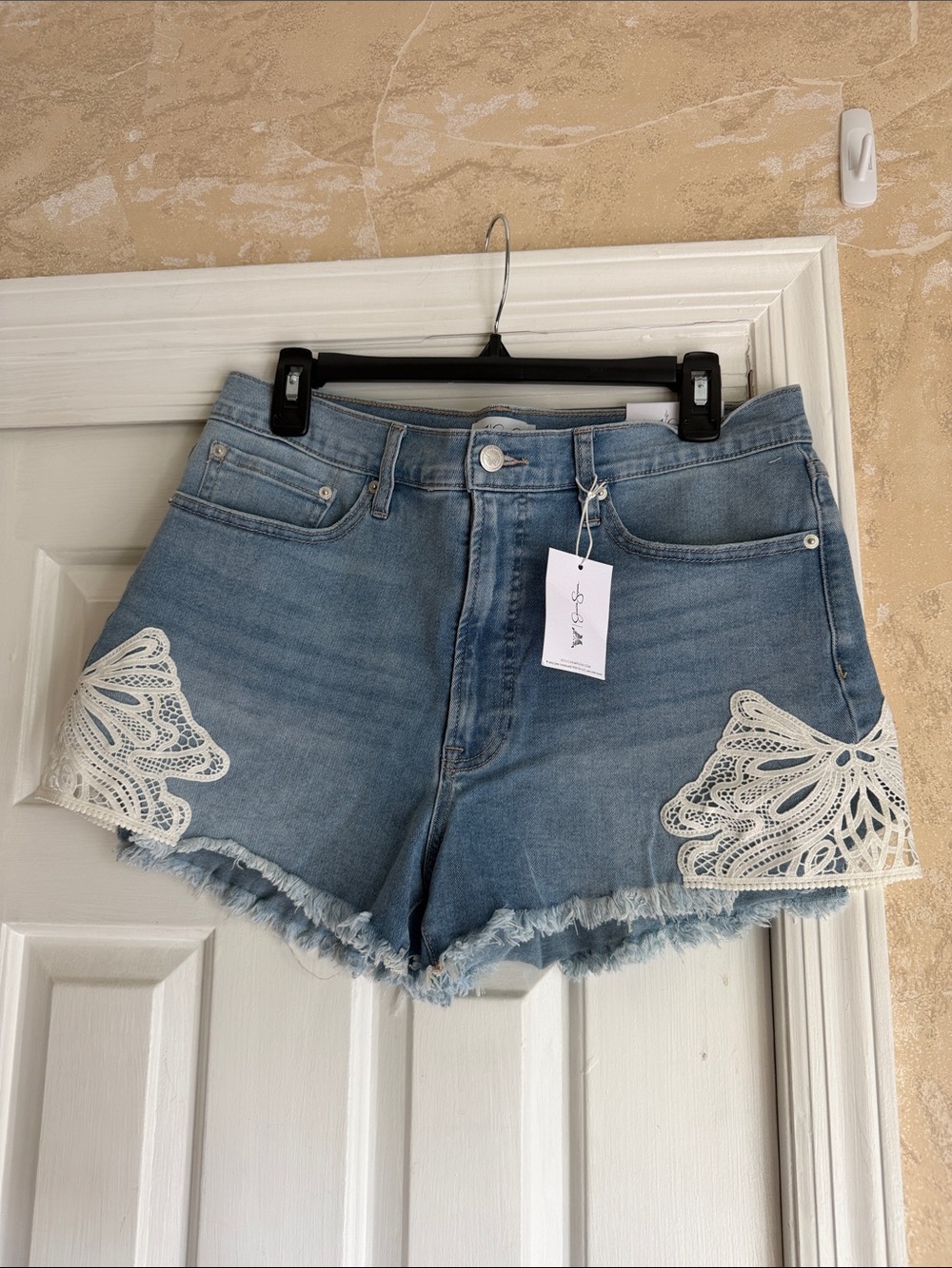 High-Waist Light Blue Denim Shorts with White Lace Trim - Jessica Simpson